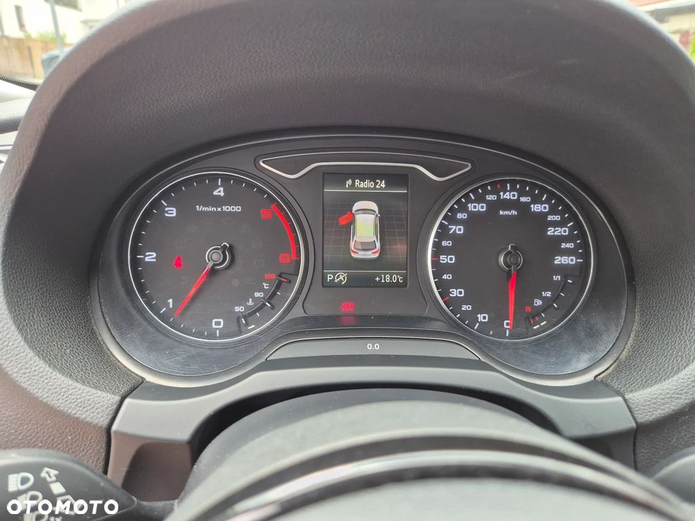 Audi A3 Sportback 2.0 TDI S tronic Attraction - 21