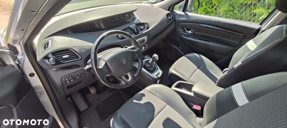 Renault Scenic ENERGY TCe 115 Expression - 25