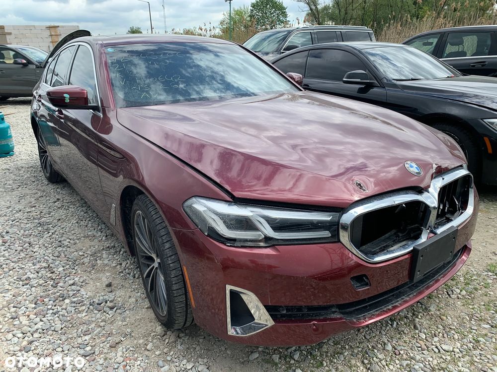 BMW Seria 5 530i xDrive Sport Line - 3