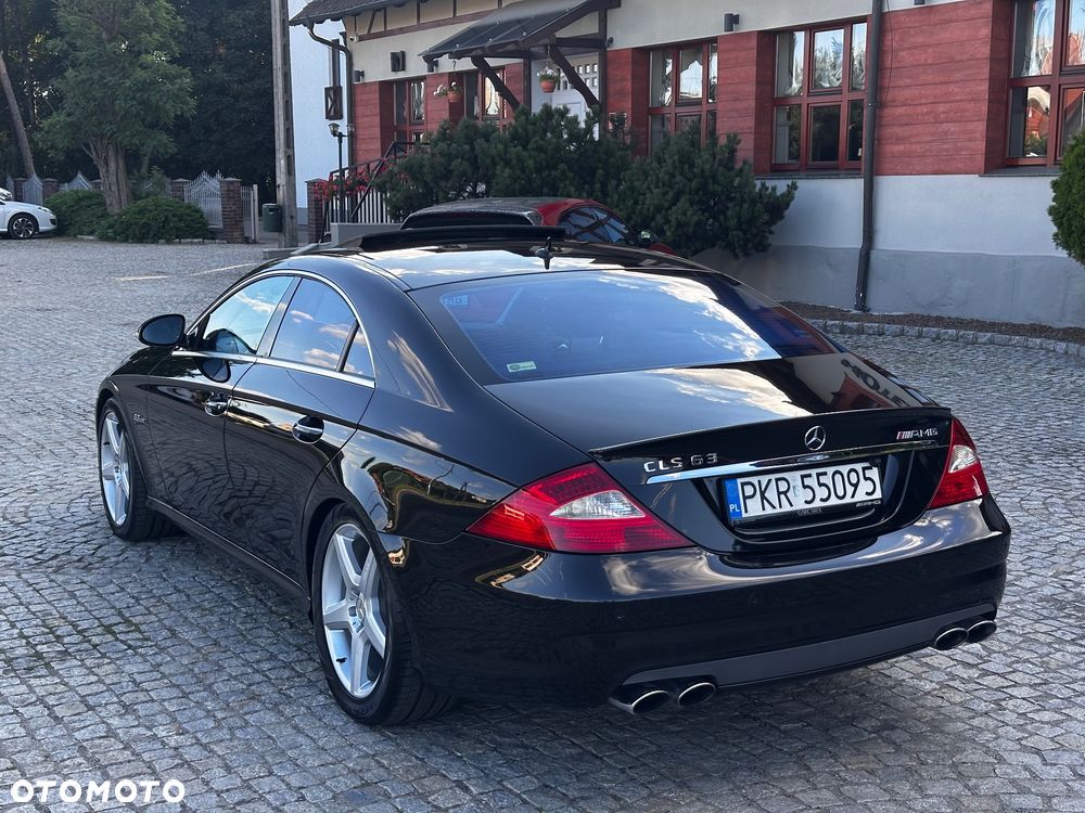 Mercedes-Benz CLS - 10