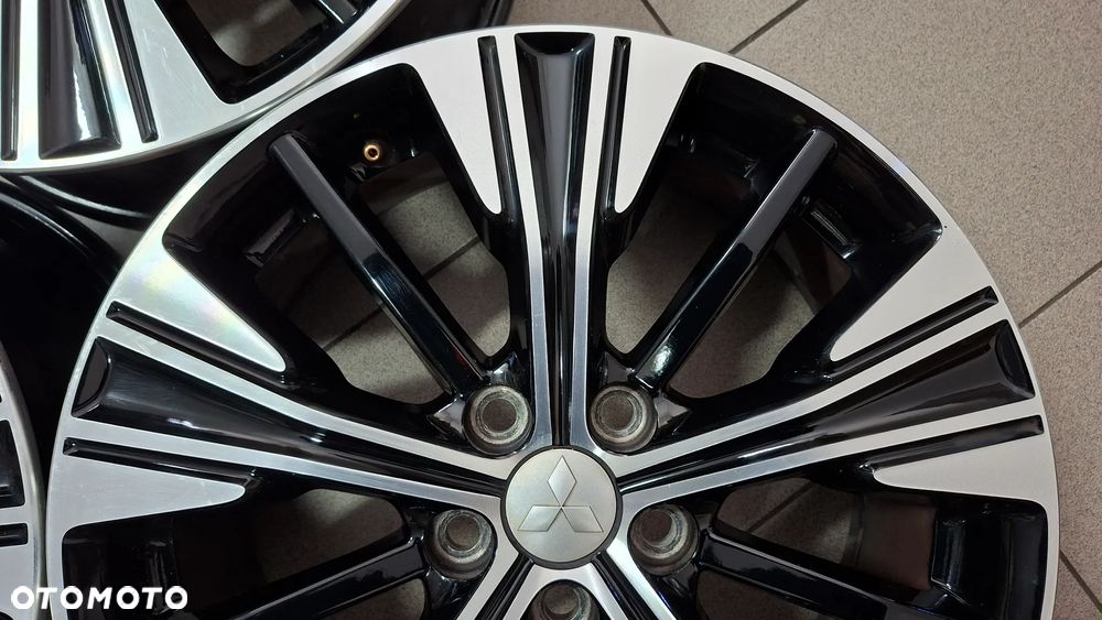 Felgi Aluminiowe 18 Mitsubishi Eclipse Cross 5x114.3 ET 38 - 7