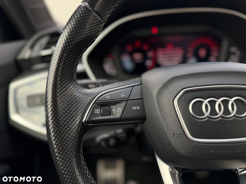 Audi Q3 40 TDI Quattro S tronic S line - 28