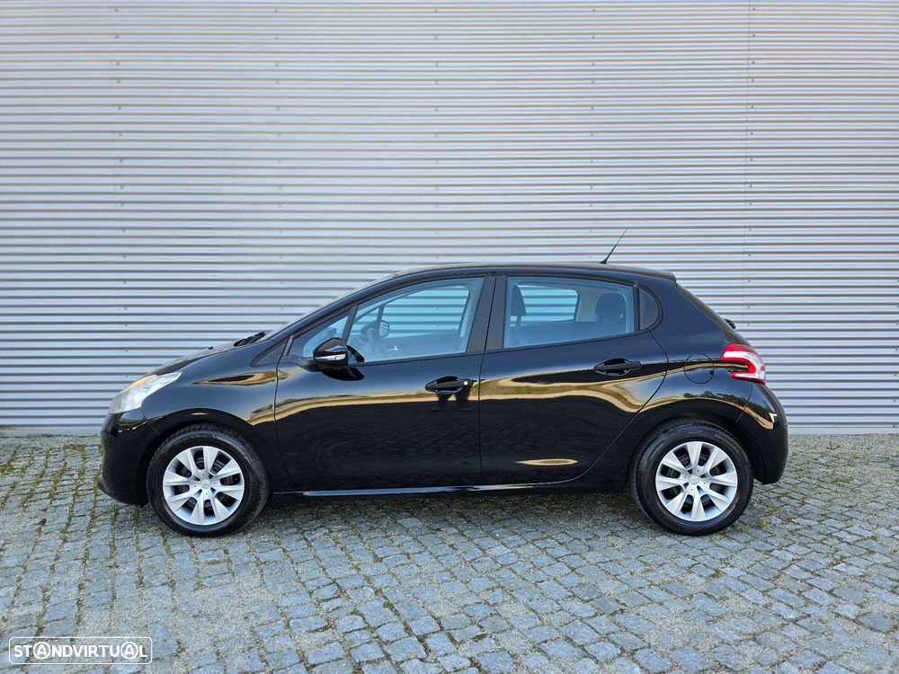 Peugeot 208 HDi 68 Access - 9