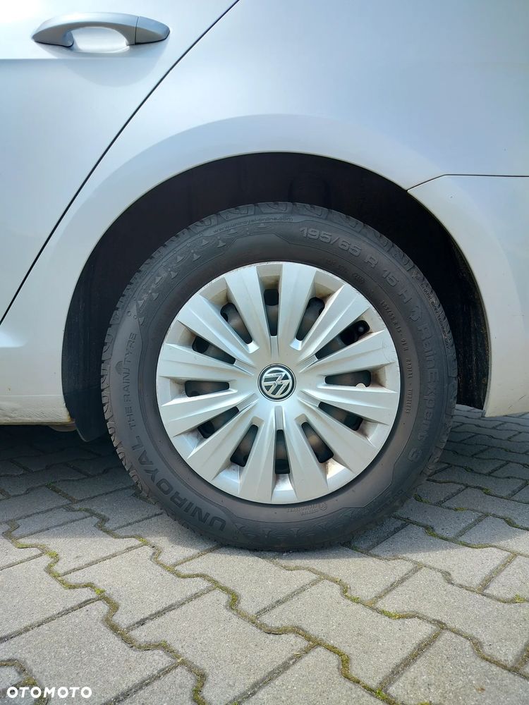 Volkswagen Golf 1.6 TDI BlueMot Trendline - 24