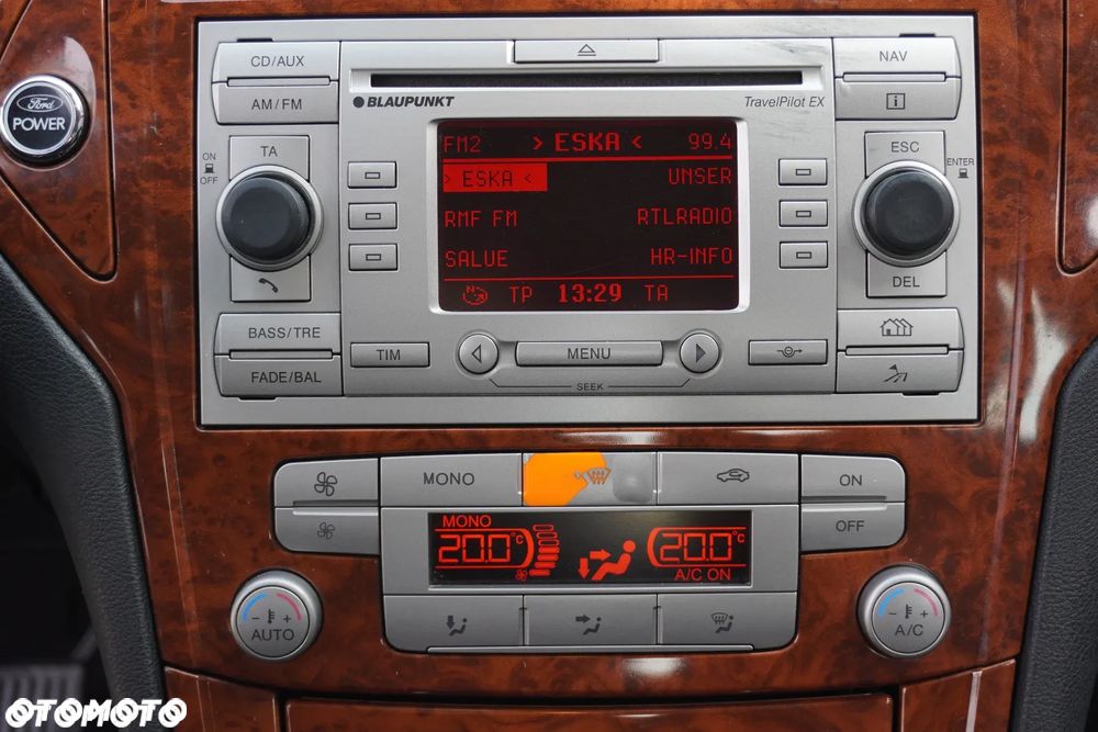 Ford Mondeo 2.0 Ghia X100 / X - 22