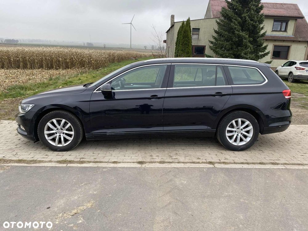 Volkswagen Passat Variant 1.6 TDI SCR DSG - 3