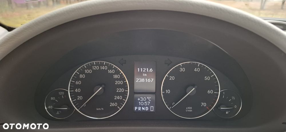 Mercedes-Benz Klasa C 180 Kompressor Automatik Avantgarde - 11