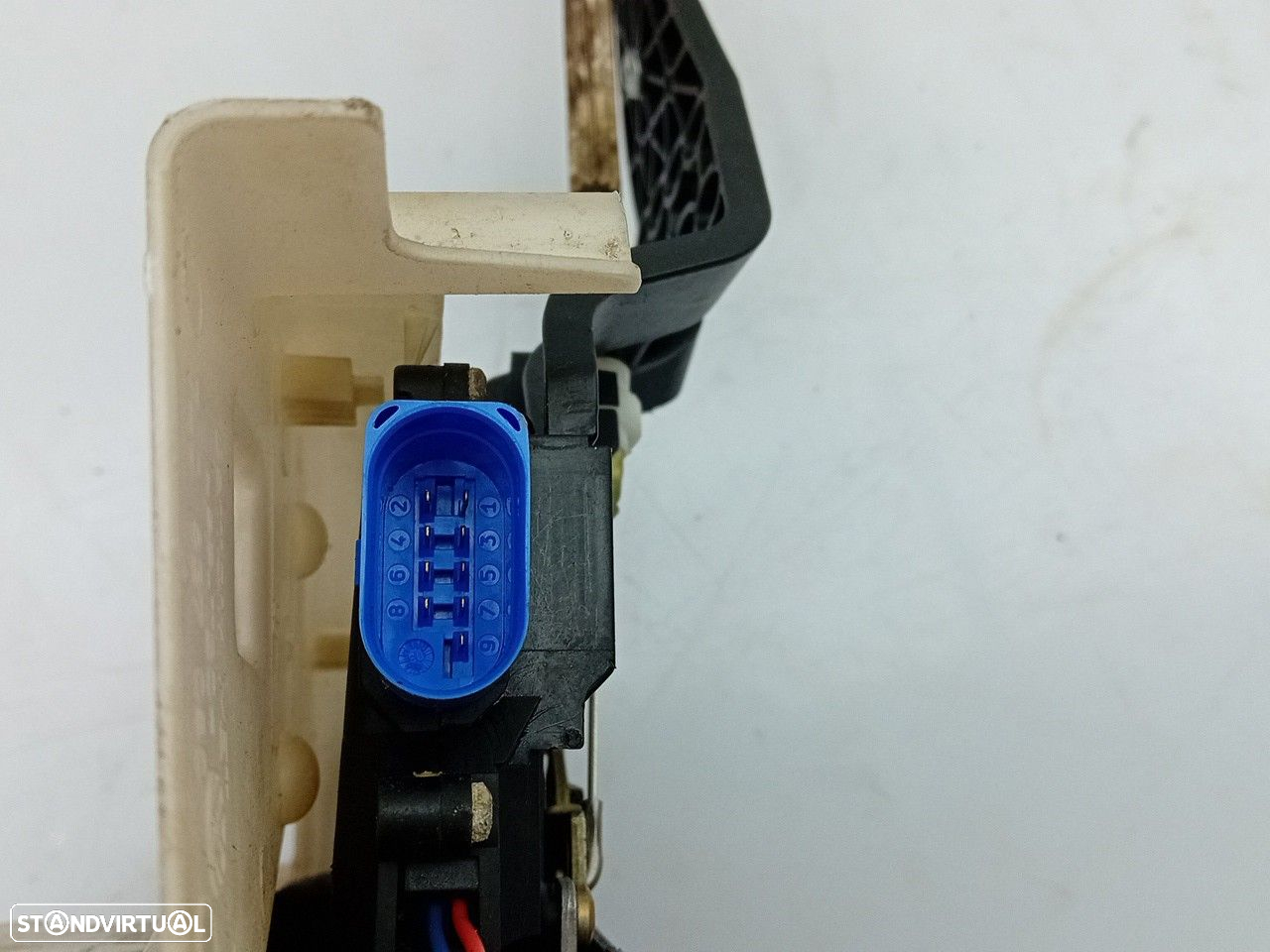 Fechadura / fecho porta frente direito VOLKSWAGEN Touareg (7L) - 4