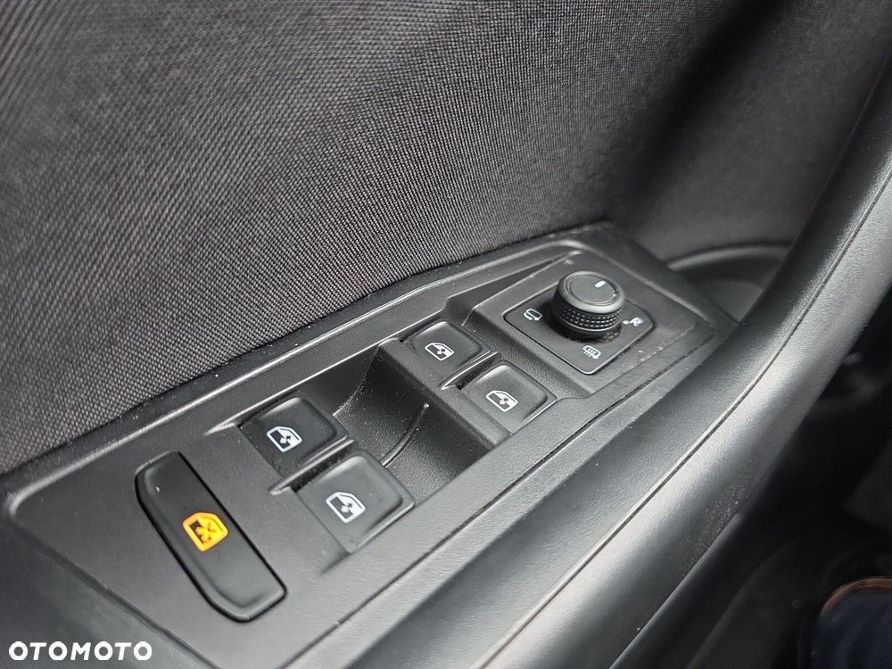 Volkswagen T-Roc 1.0 TSI Life - 11