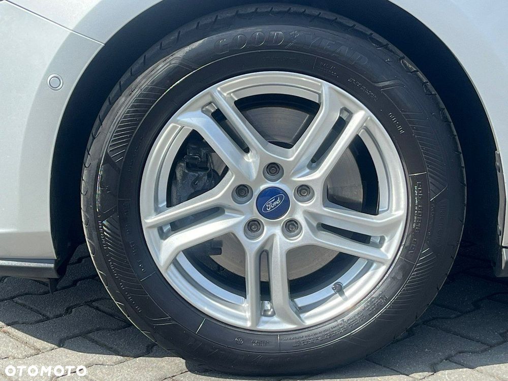 Ford Focus 1.5 EcoBlue Start-Stopp-System COOL&CONNECT - 13