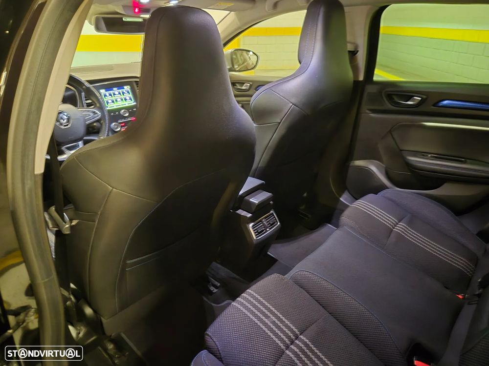 Renault Mégane Sport Tourer 1.5 dCi GT Line - 28