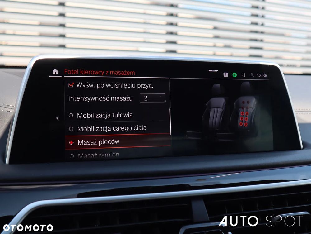 BMW Seria 7 - 26