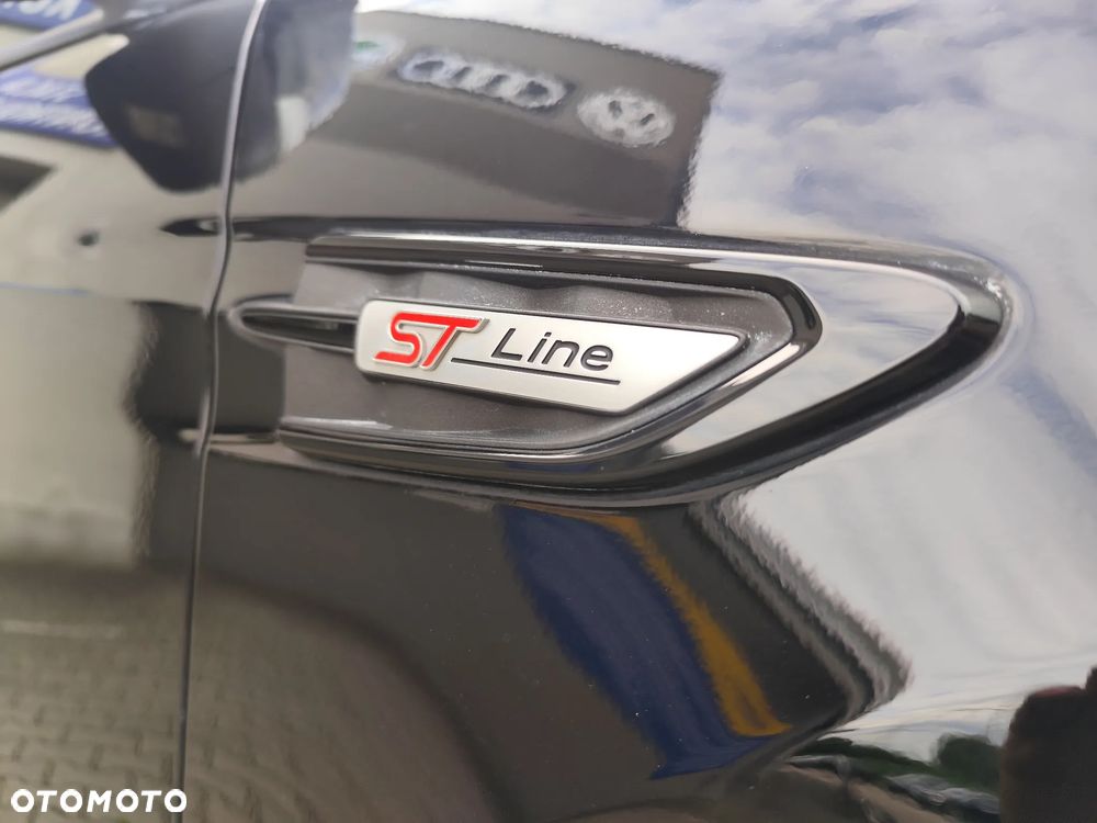 Ford Kuga 1.5 EcoBoost 2x4 ST-Line - 5