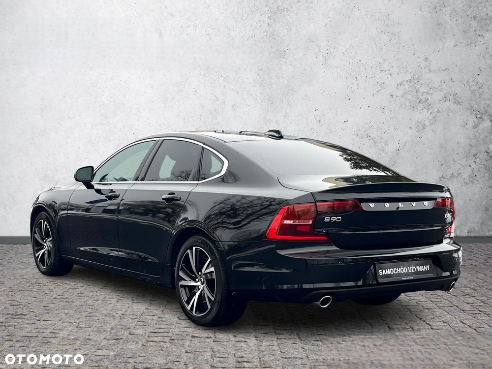 Volvo S90 - 4