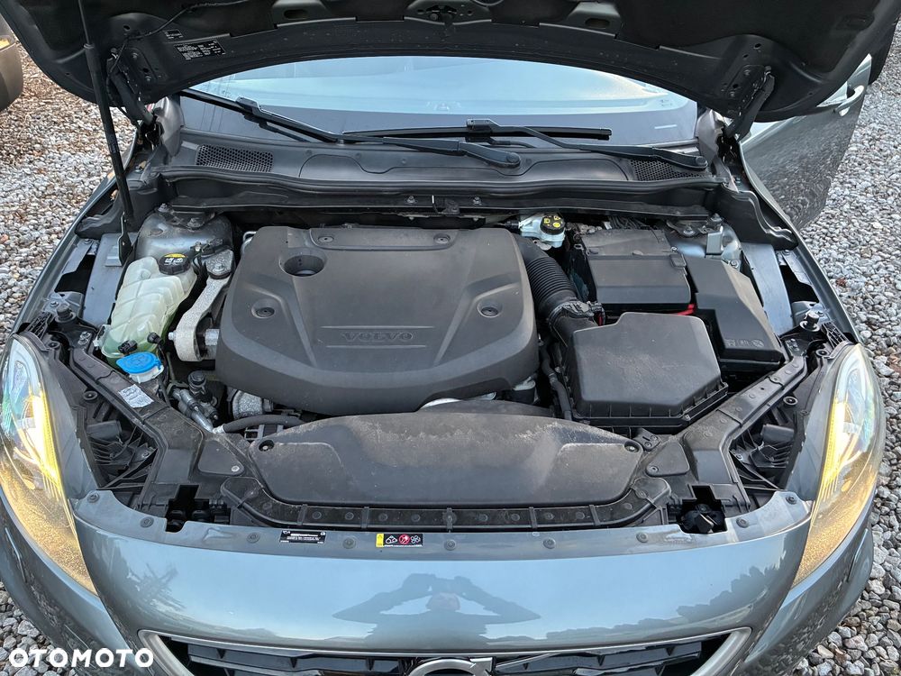 Volvo V40 D2 RDesign - 17