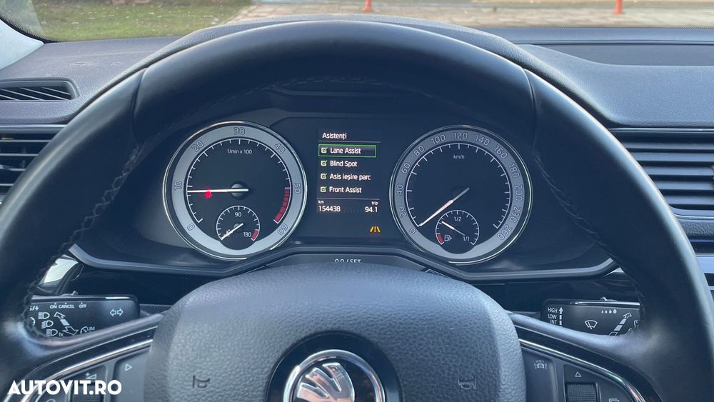 Skoda Superb 2.0 TDI 4x4 DSG L&K - 15