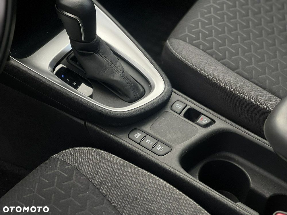 Toyota Yaris Cross Hybrid 1.5 Comfort - 12