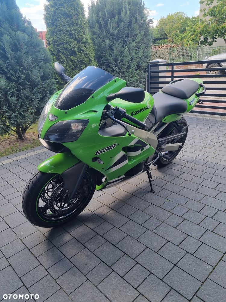 Kawasaki ZXR - 3