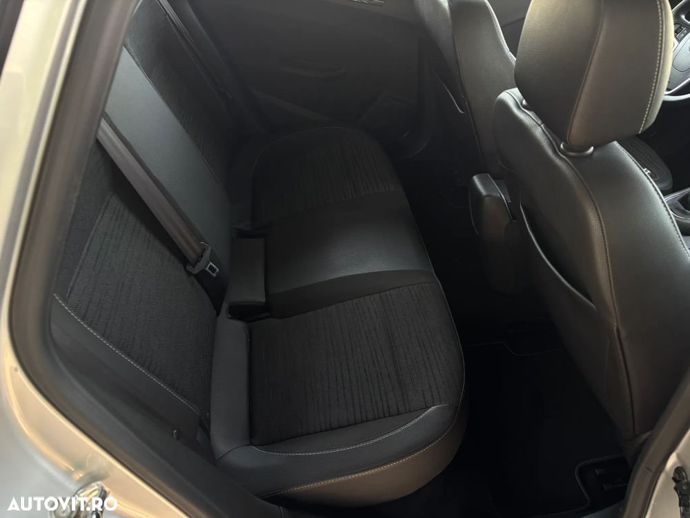Opel Astra 1.6 TWINPORT ECOTEC Active - 29