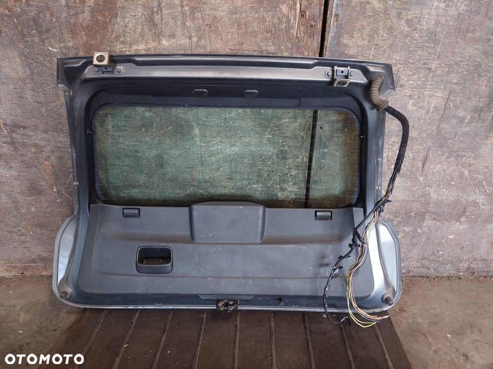 KLAPA BAGAŻNIKA FIAT GRANDE PUNTO I 634 - 5