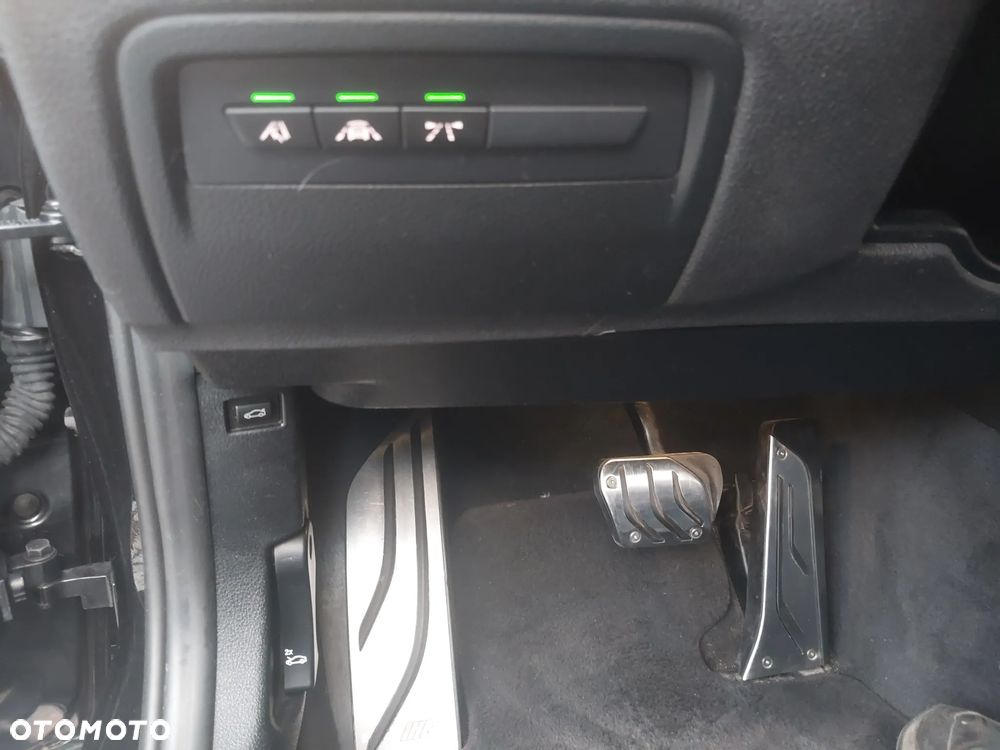BMW Seria 3 - 16