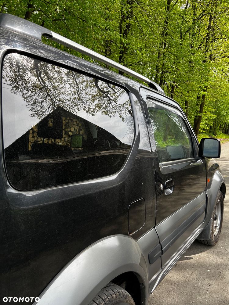 Suzuki Jimny 1.3 Elegance - 22