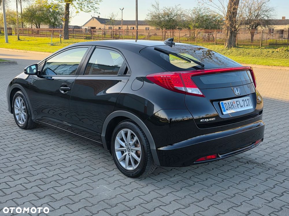 Honda Civic 1.8 i-VTEC Executive - 5