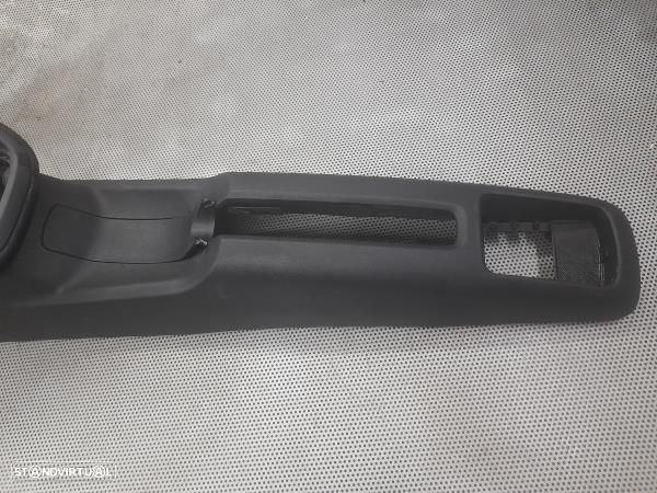 Consola Central Audi A1 (8X1, 8Xk) - 4