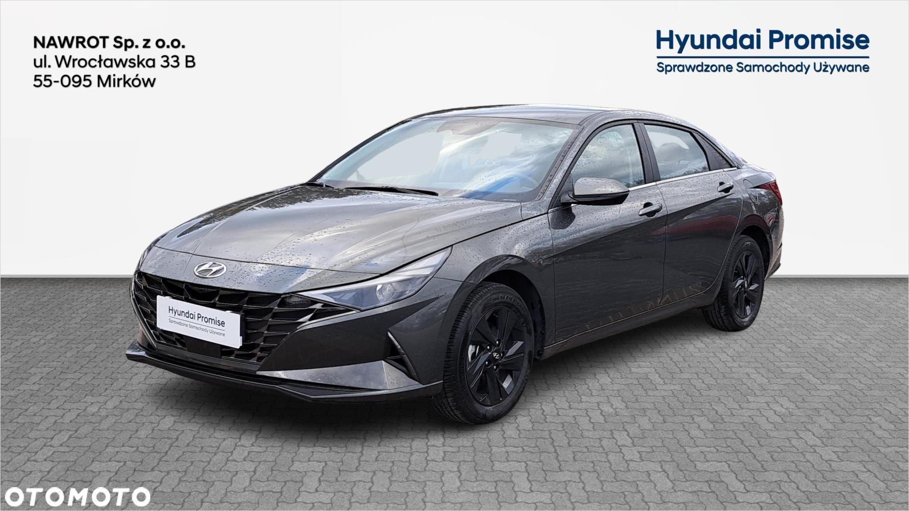 Hyundai Elantra - 1