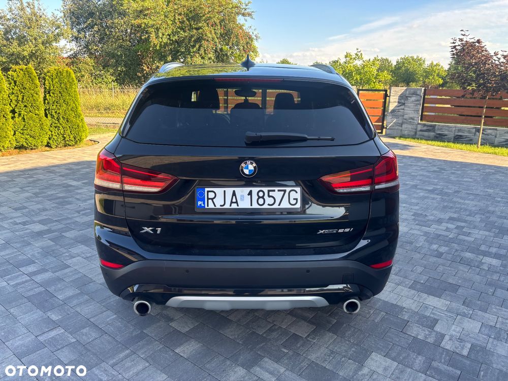 BMW X1 xDrive25i xLine - 5