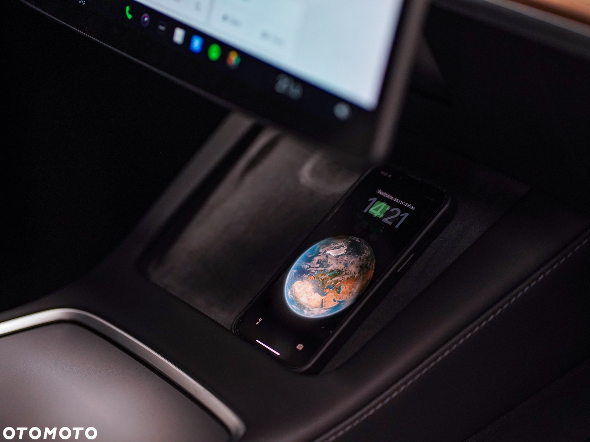 Tesla Y Performance AWD - 23