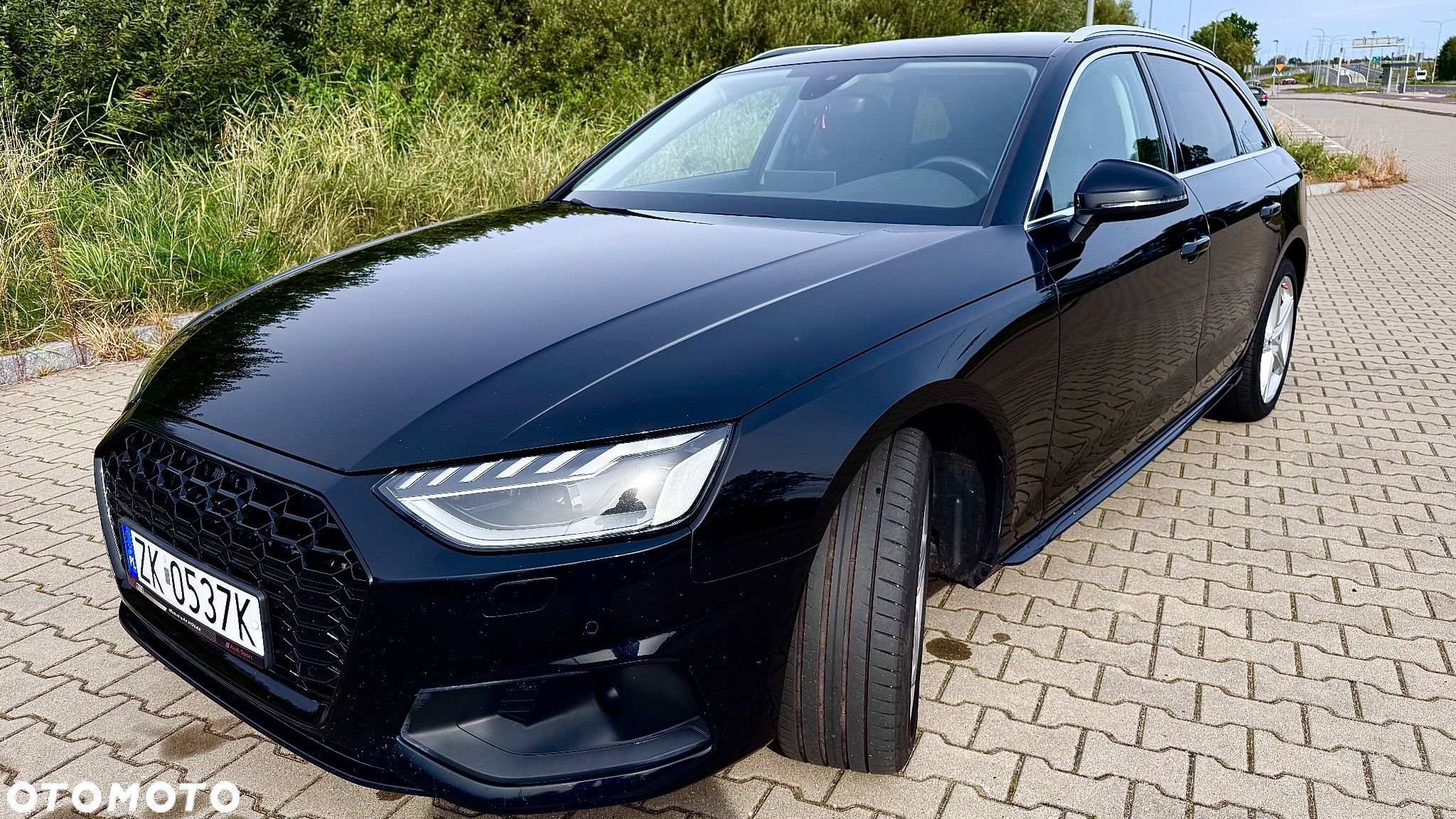 Audi A4 Avant 40 TDI quattro S tronic advanced - 1