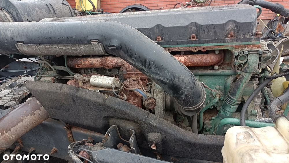 Silnik kompletny volvo fh 13  440km  2011rok euro 5 - 3