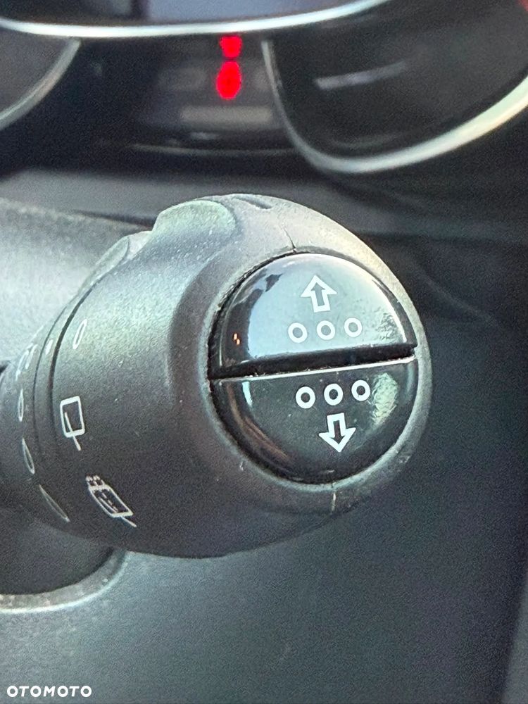 Renault Clio 0.9 TCe Alize - 21