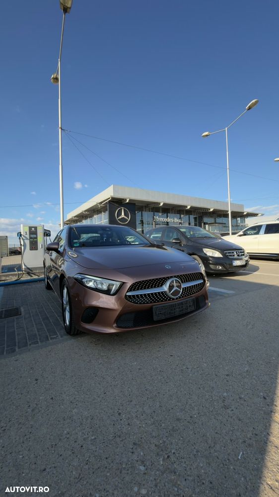 Mercedes-Benz A 180 Sedan MHEV 7G-DCT - 41