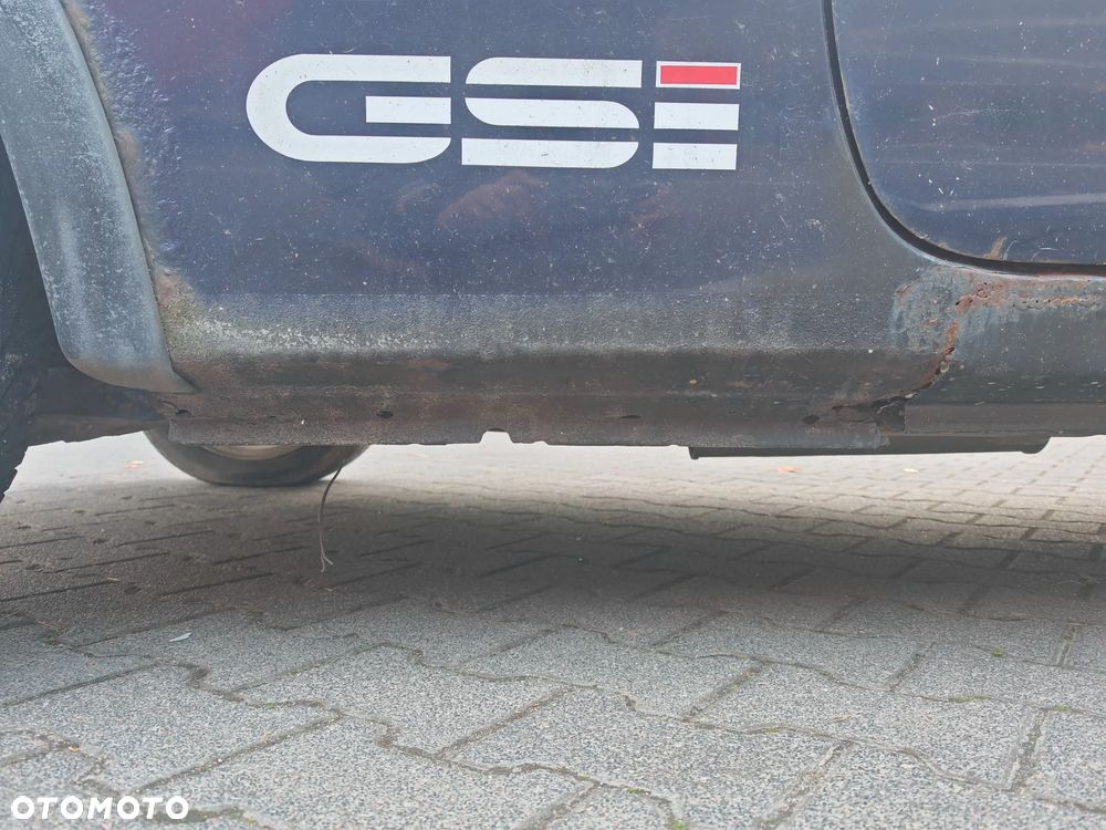 Opel Corsa 1.6 16v GSI - 14