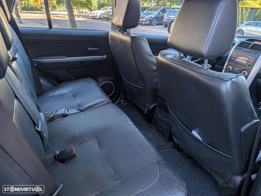 Suzuki Grand Vitara 1.9 DDiS X-Nature - 7