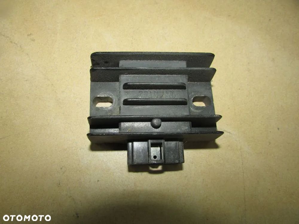 Beta RR 4T 125 14 r. regulator napięcia - 1