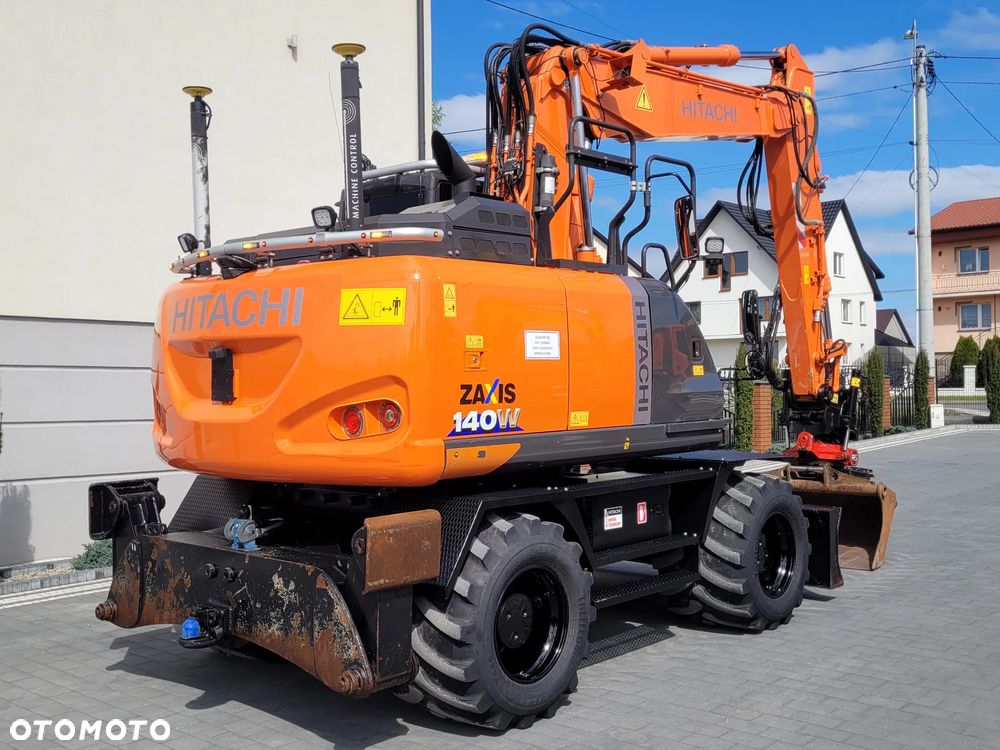 Hitachi ZX 140W / ROTOTILT ze szczypcami / system GPS 3D LEICA / - 5