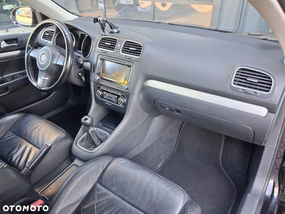 Volkswagen Golf - 13