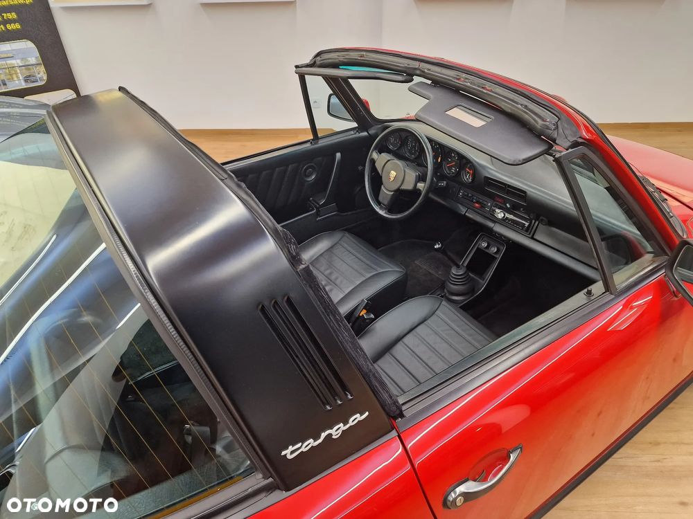 Porsche 911 - 16