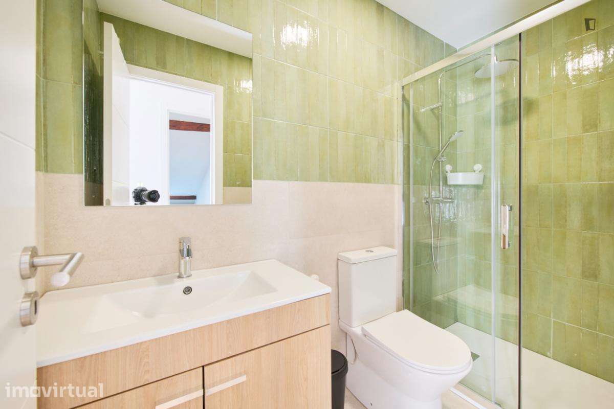 Quarto - localizado em Arroios Lisbon - Grande imagem: 4/35