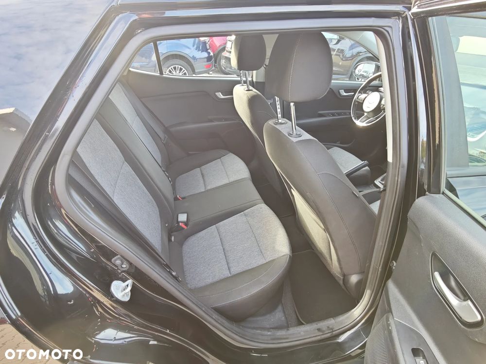 Kia Stonic 1.2 L - 18