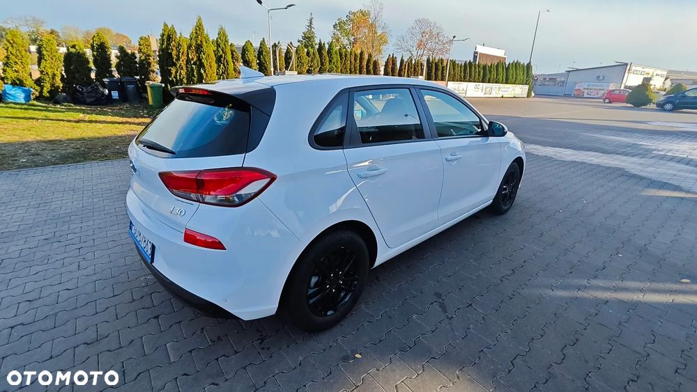 Hyundai i30 1.4 Comfort - 8