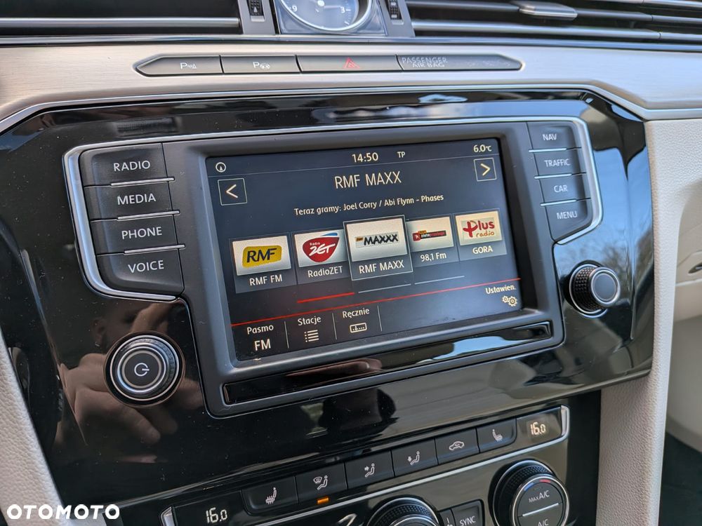 Volkswagen Passat Variant - 19