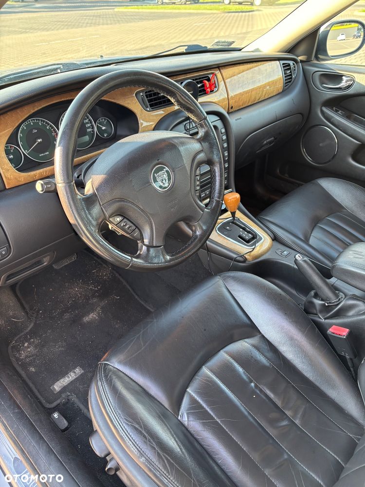 Jaguar X-Type 3.0 High - 12