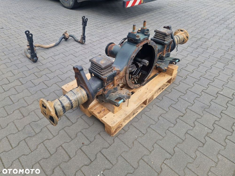 Obudowa Mostu Napędowego MAN TGS TGM TGX HYD-1370-03 6x4 8x4 Resor / Tarcza - 1