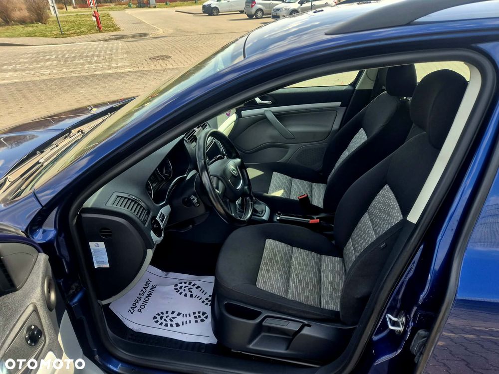 Skoda Octavia 1.6 TDI DPF Classic - 8