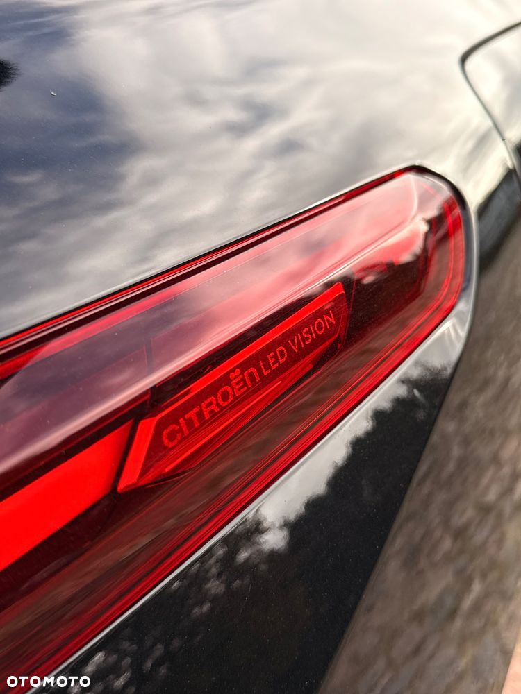 Citroën C5X 1.6 PureTech Shine EAT8 - 26
