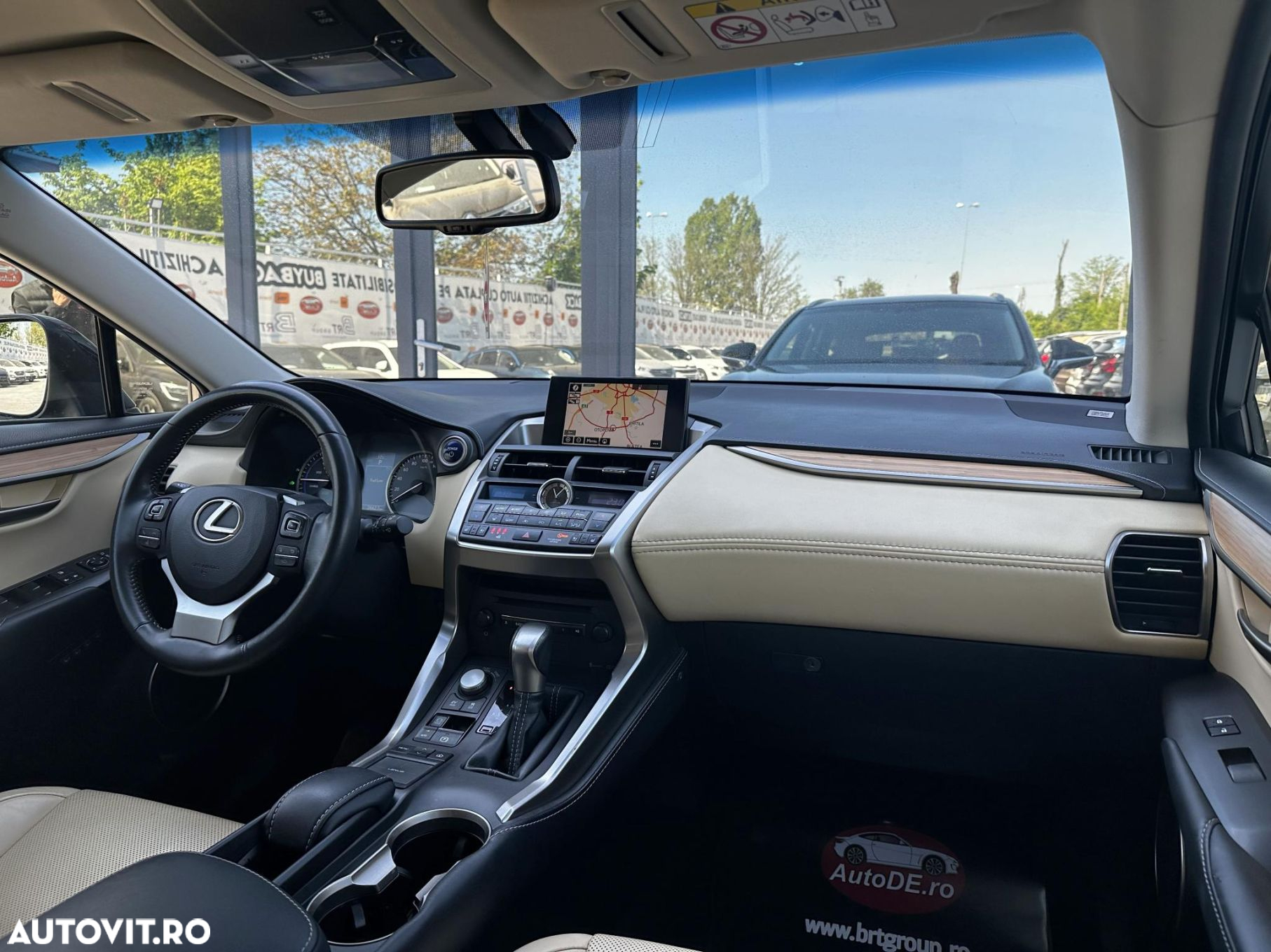 Lexus Seria NX - 5
